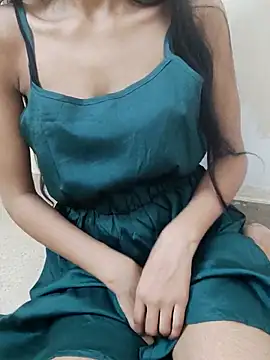 Snapshot of Asha_devi90 chatting on 04/10/26, 02:55 Asha devi90 online show from 04/10/26, 02:55