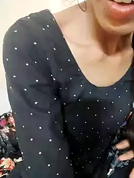 Snapshot of Asha_devi90 chatting on 04/15/26, 01:07 Asha devi90 online show from 04/15/26, 01:07