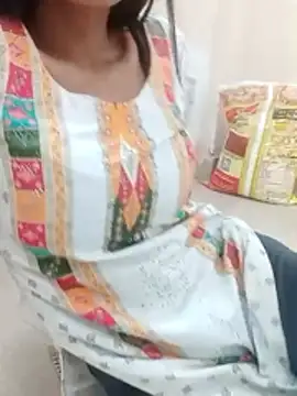 Snapshot of Asha_devi90 chatting on 04/18/26, 07:58 Asha devi90 online show from 04/18/26, 07:58