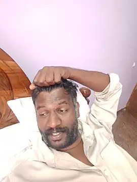 Snapshot of Paramkeerthi chatting on 07/19/26, 05:00 Paramkeerthi online show from 07/19/26, 05:00