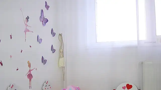 Snapshot of SkyEyesLuna chatting on 03/06/26, 04:31 SkyEyesLuna online show from 03/06/26, 04:31