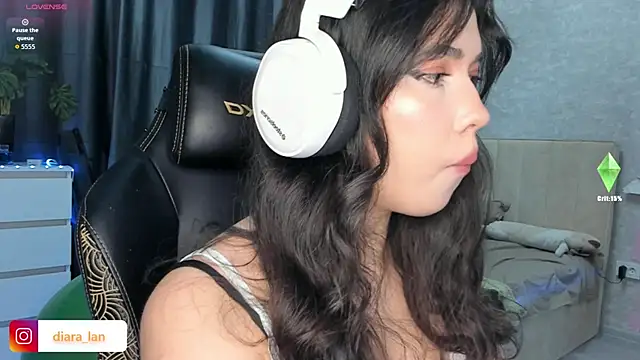 Diara 1an online show from 11/29/25, 01:47