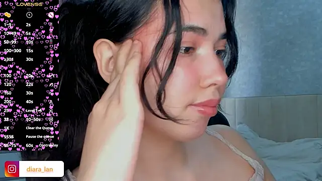 Snapshot of Diara_1an chatting on 04/04/26, 06:11 Diara 1an online show from 04/04/26, 06:11