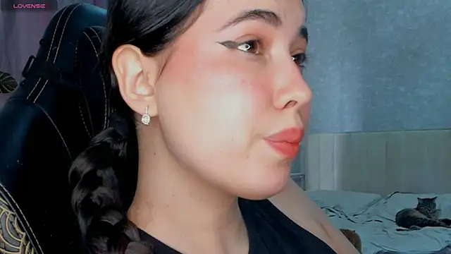 Snapshot of Diara_1an chatting on 04/18/26, 07:45 Diara 1an online show from 04/18/26, 07:45