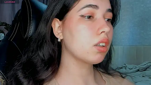 Snapshot of Diara_1an chatting on 04/20/26, 03:20 Diara 1an online show from 04/20/26, 03:20