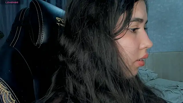 Snapshot of Diara_1an chatting on 04/23/26, 10:03 Diara 1an online show from 04/23/26, 10:03