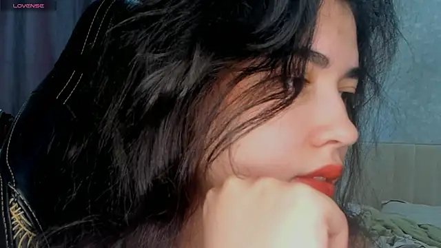 Snapshot of Diara_1an chatting on 06/26/26, 04:17 Diara 1an online show from 06/26/26, 04:17