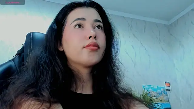 Snapshot of Diara_1an chatting on 07/21/26, 06:16 Diara 1an online show from 07/21/26, 06:16
