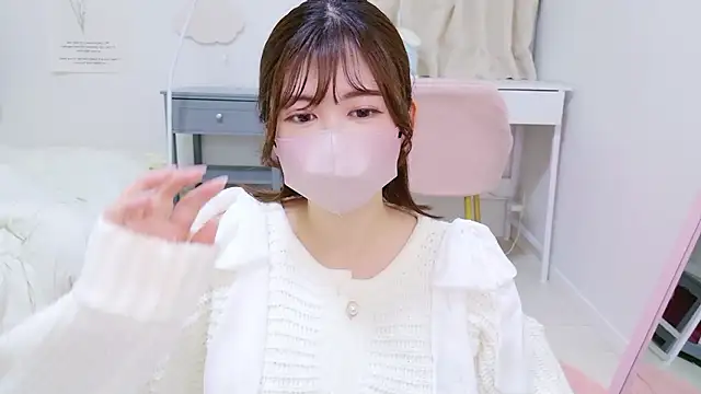 Ha chan online show from 12/17/25, 08:53