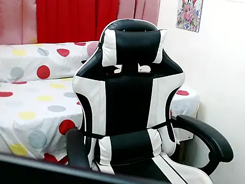 cuteychub online show from 01/13/26, 07:57