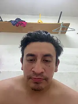 Snapshot of manrrique4567 chatting on 02/13/26, 01:12 manrrique4567 online show from 02/13/26, 01:12