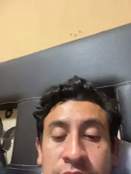 Snapshot of manrrique4567 chatting on 02/14/26, 04:42 manrrique4567 online show from 02/14/26, 04:42