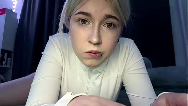 SexBIonde online show from 11/14/25, 03:22