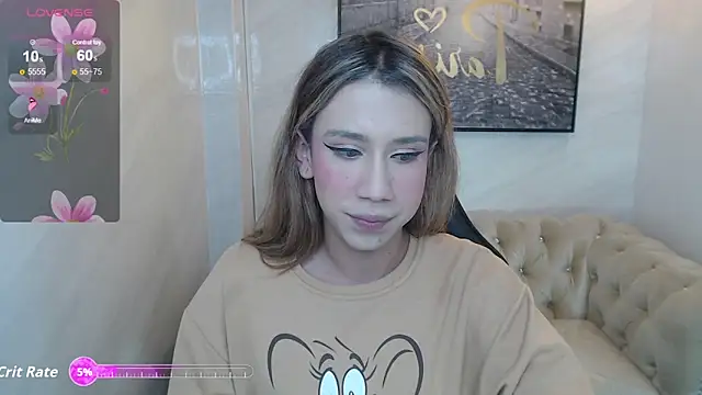 Evy Luxx v online show from 04/30/26, 03:46