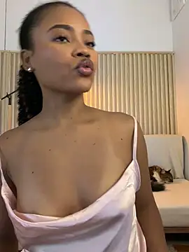 Snapshot of vanestraus chatting on 03/23/26, 10:47 vanestraus online show from 03/23/26, 10:47