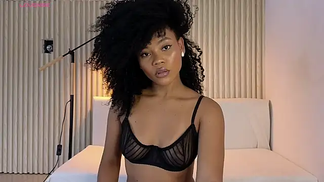 Snapshot of vanestraus chatting on 03/26/26, 08:36 vanestraus online show from 03/26/26, 08:36