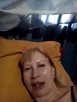 Snapshot of SexyMilf1211 chatting on 02/28/26, 06:31 SexyMilf1211 online show from 02/28/26, 06:31