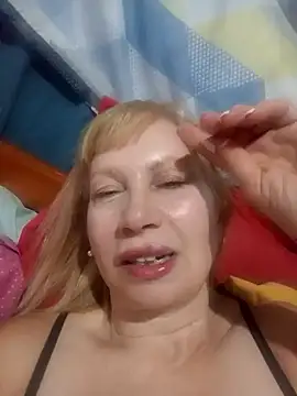 Snapshot of SexyMilf1211 chatting on 03/15/26, 04:35 SexyMilf1211 online show from 03/15/26, 04:35