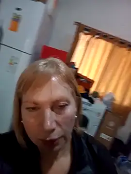 Snapshot of SexyMilf1211 chatting on 03/20/26, 04:01 SexyMilf1211 online show from 03/20/26, 04:01