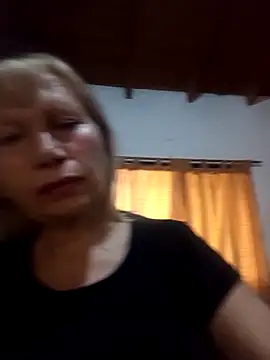 Snapshot of SexyMilf1211 chatting on 04/21/26, 06:23 SexyMilf1211 online show from 04/21/26, 06:23