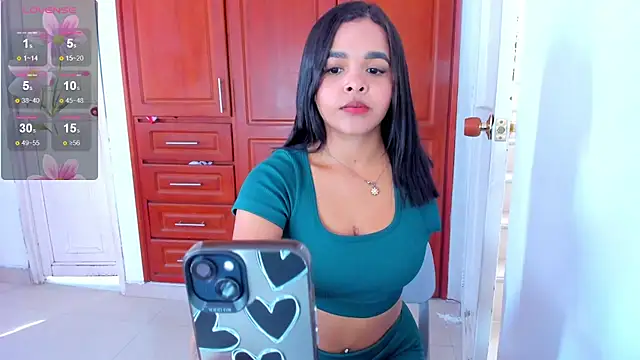 Tatiana-Jaaramillo online show from 03/02/26, 02:13