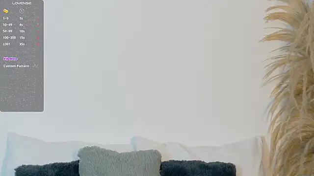 Snapshot of izzybelmont12 chatting on 11/25/25, 07:14 izzybelmont12 online show from 11/25/25, 07:14