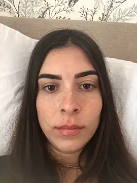 Snapshot of fer-nanda chatting on 01/19/26, 04:22 fer-nanda online show from 01/19/26, 04:22