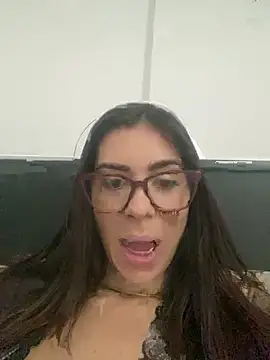 Snapshot of fer-nanda chatting on 02/10/26, 04:22 fer-nanda online show from 02/10/26, 04:22