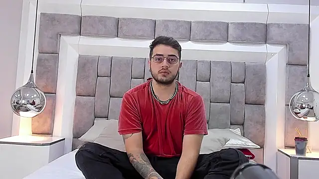 Ethan Greys online show from 11/26/25, 03:51