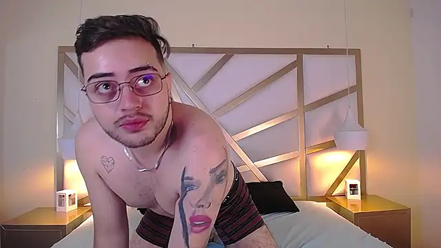 Ethan Greys online show from 12/04/25, 04:11