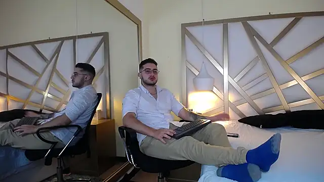 Ethan Greys online show from 12/05/25, 04:21