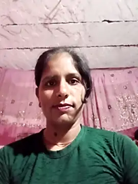 Snapshot of Pirvesh_singh chatting on 02/14/26, 08:27 Pirvesh singh online show from 02/14/26, 08:27