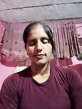 Snapshot of Pirvesh_singh chatting on 04/10/26, 08:46 Pirvesh singh online show from 04/10/26, 08:46