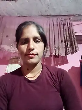 Snapshot of Pirvesh_singh chatting on 04/18/26, 08:31 Pirvesh singh online show from 04/18/26, 08:31