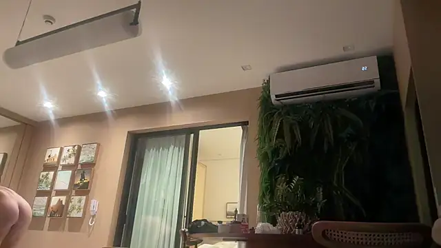 alex islivee online show from 05/15/26, 09:55