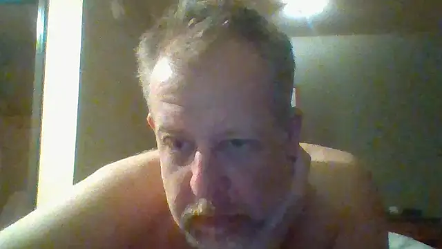 Snapshot of Mikey40wv chatting on 11/20/25, 07:08 Mikey40wv online show from 11/20/25, 07:08