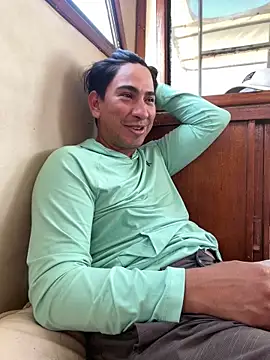 algila08 online show from 04/16/26, 11:07