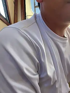 algila08 online show from 04/17/26, 06:44