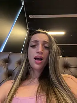 BelleRune online show from 04/09/26, 07:30