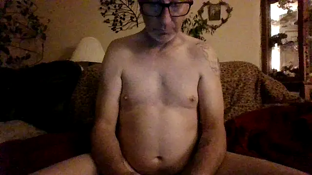 Snapshot of longsmooth4u chatting on 04/23/26, 08:24 longsmooth4u online show from 04/23/26, 08:24