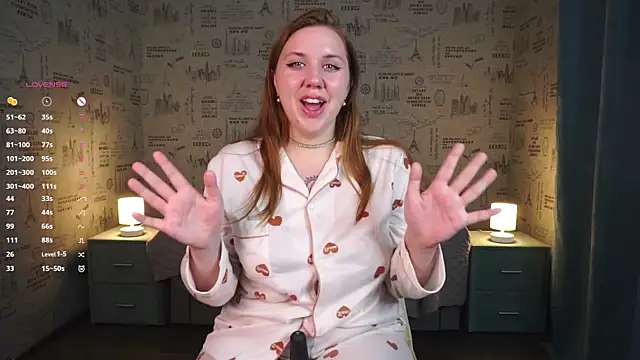 Snapshot of Xeonea1 chatting on 11/17/25, 11:27 Xeonea1 online show from 11/17/25, 11:27