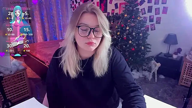 Snapshot of LouiseMous chatting on 01/18/26, 09:40 LouiseMous online show from 01/18/26, 09:40