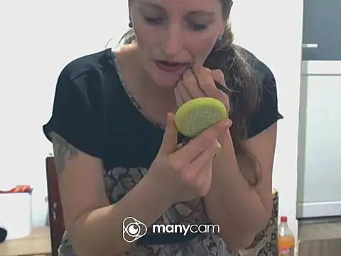 CrazyMaya39 online show from 11/24/25, 09:25