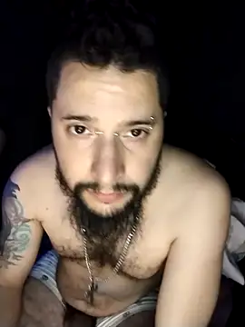 Snapshot of ritualpunk chatting on 11/16/25, 03:23 ritualpunk online show from 11/16/25, 03:23