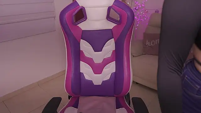 Enola Holmes  online show from 01/15/26, 01:05