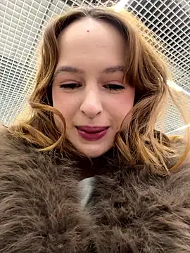 hani obsessed online show from 01/09/26, 10:40