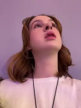 Snapshot of hani_obsessed chatting on 03/06/26, 03:30 hani obsessed online show from 03/06/26, 03:30