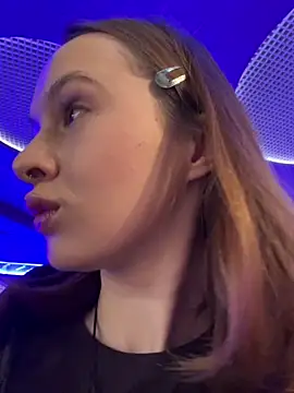 Snapshot of hani_obsessed chatting on 03/17/26, 01:25 hani obsessed online show from 03/17/26, 01:25