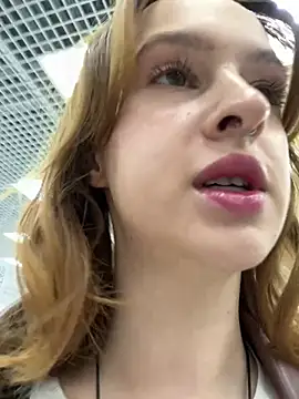 Snapshot of hani_obsessed chatting on 03/24/26, 11:59 hani obsessed online show from 03/24/26, 11:59