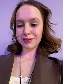 Snapshot of hani_obsessed chatting on 04/14/26, 11:05 hani obsessed online show from 04/14/26, 11:05